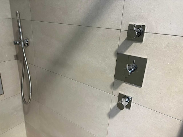 Showroom doucheset - afbeelding 6 van  7