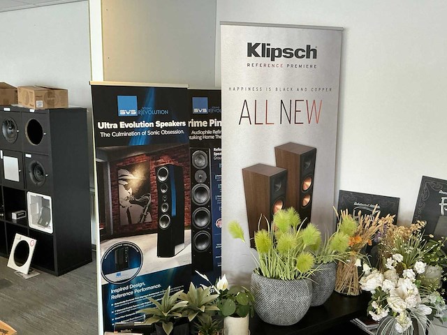 Showroom inventaris - afbeelding 3 van  9