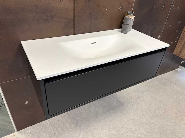 Showroom wastafelset - afbeelding 3 van  6