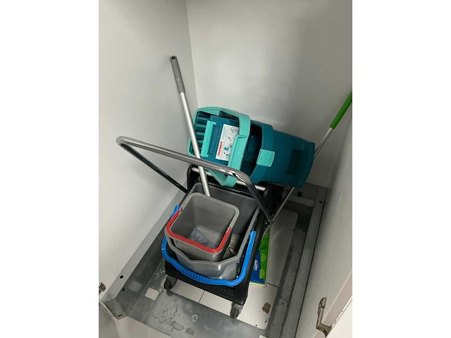 Showroominventaris - afbeelding 8 van  10