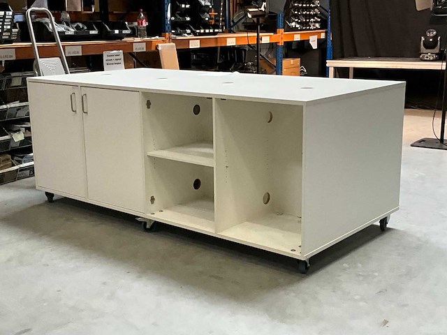 Showroomkast - afbeelding 3 van  5