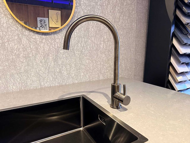 Showroomkeuken met apparatuur - afbeelding 8 van  22