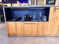 Showroomkeuken met apparatuur - afbeelding 12 van  22
