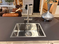 Showroomkeuken met apparatuur - afbeelding 17 van  21