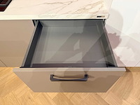 Showroomkeuken met apparatuur - afbeelding 12 van  24