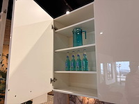 Showroomkeuken met apparatuur - afbeelding 21 van  21