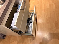 Showroomkeuken met apparatuur - afbeelding 14 van  20
