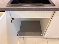 Showroomkeuken met beko/novy apparatuur - afbeelding 12 van  12