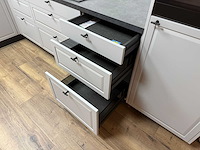 Showroomkeuken met pelgrim apparatuur - afbeelding 12 van  30