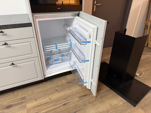 Showroomkeuken met pelgrim apparatuur - afbeelding 19 van  30