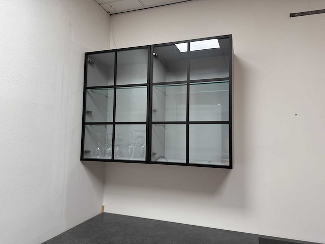 Showroomkeuken met pelgrim apparatuur - afbeelding 4 van  30