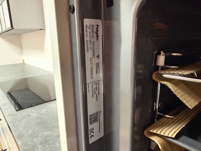 Showroomkeuken met pelgrim apparatuur - afbeelding 15 van  30