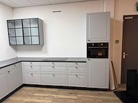 Showroomkeuken met pelgrim apparatuur - afbeelding 26 van  30