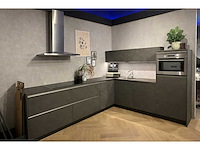 Showroomkeuken met pelgrim apparatuur