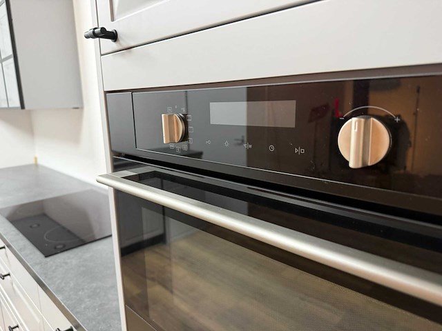 Showroomkeuken met pelgrim apparatuur - afbeelding 17 van  27
