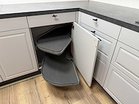 Showroomkeuken met pelgrim apparatuur - afbeelding 24 van  27