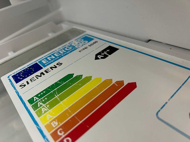 Showroomkeuken met siemens apparatuur - afbeelding 8 van  21
