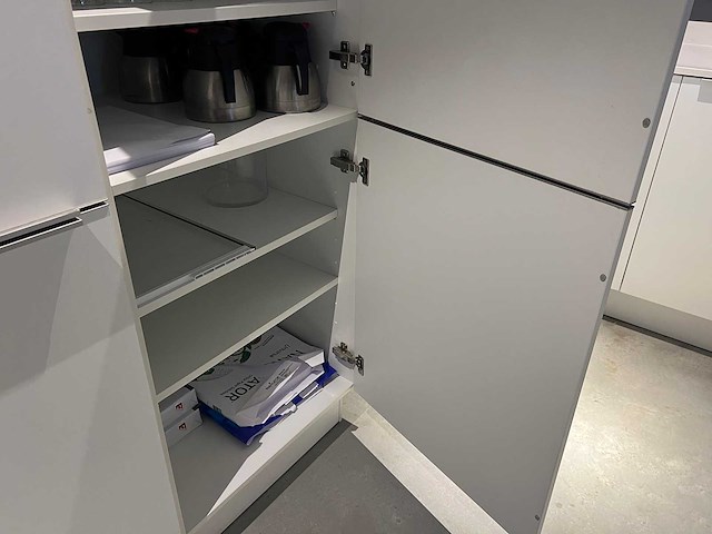 Showroomkeuken met siemens apparatuur - afbeelding 10 van  21