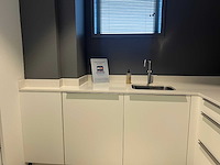 Showroomkeuken met siemens apparatuur - afbeelding 20 van  21