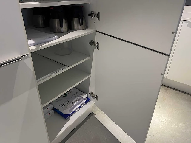 Showroomkeuken met siemens apparatuur - afbeelding 10 van  21