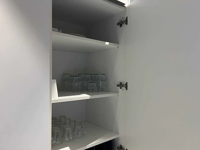 Showroomkeuken met siemens apparatuur - afbeelding 11 van  21