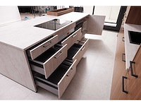 Showroomkeuken schüller collectie 2026 - afbeelding 12 van  19