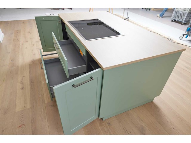 Showroomkeuken schüller collectie 2026 - afbeelding 2 van  17