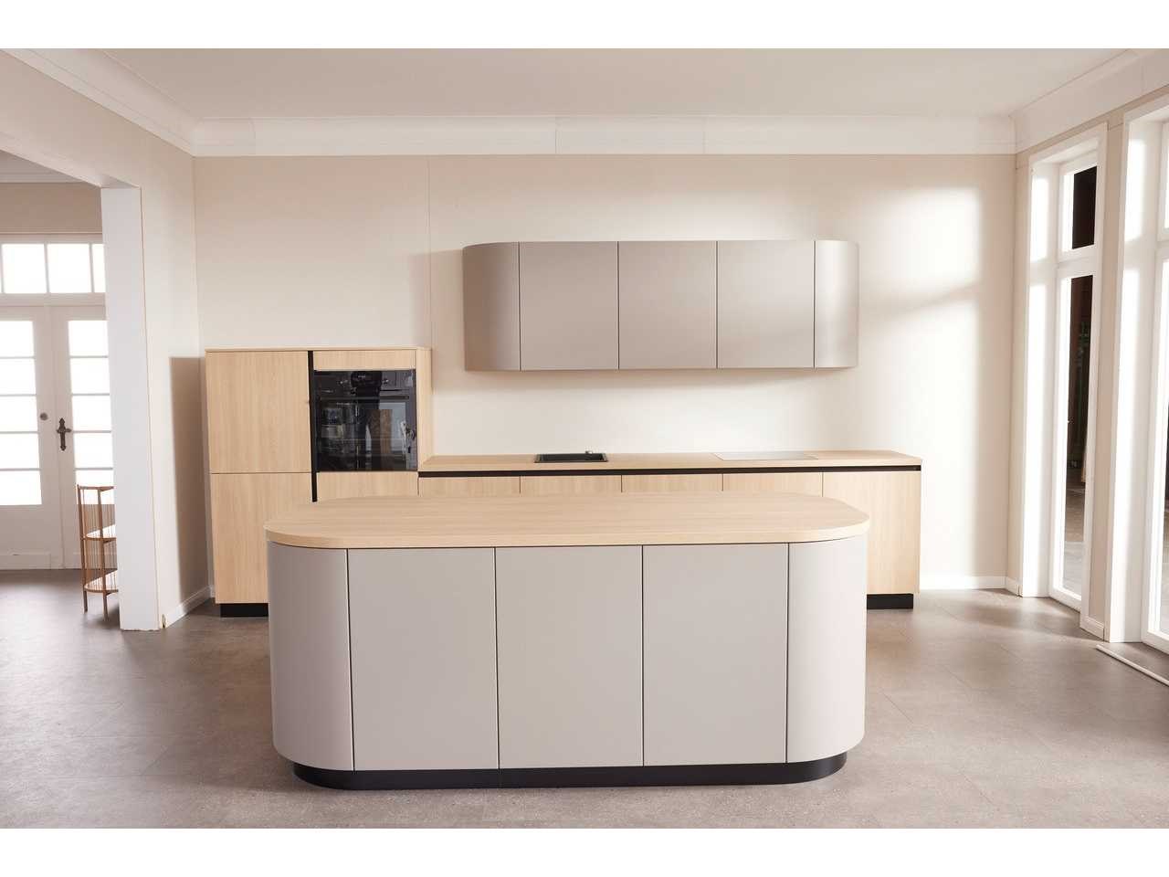 (showroom)keukens en apparatuur