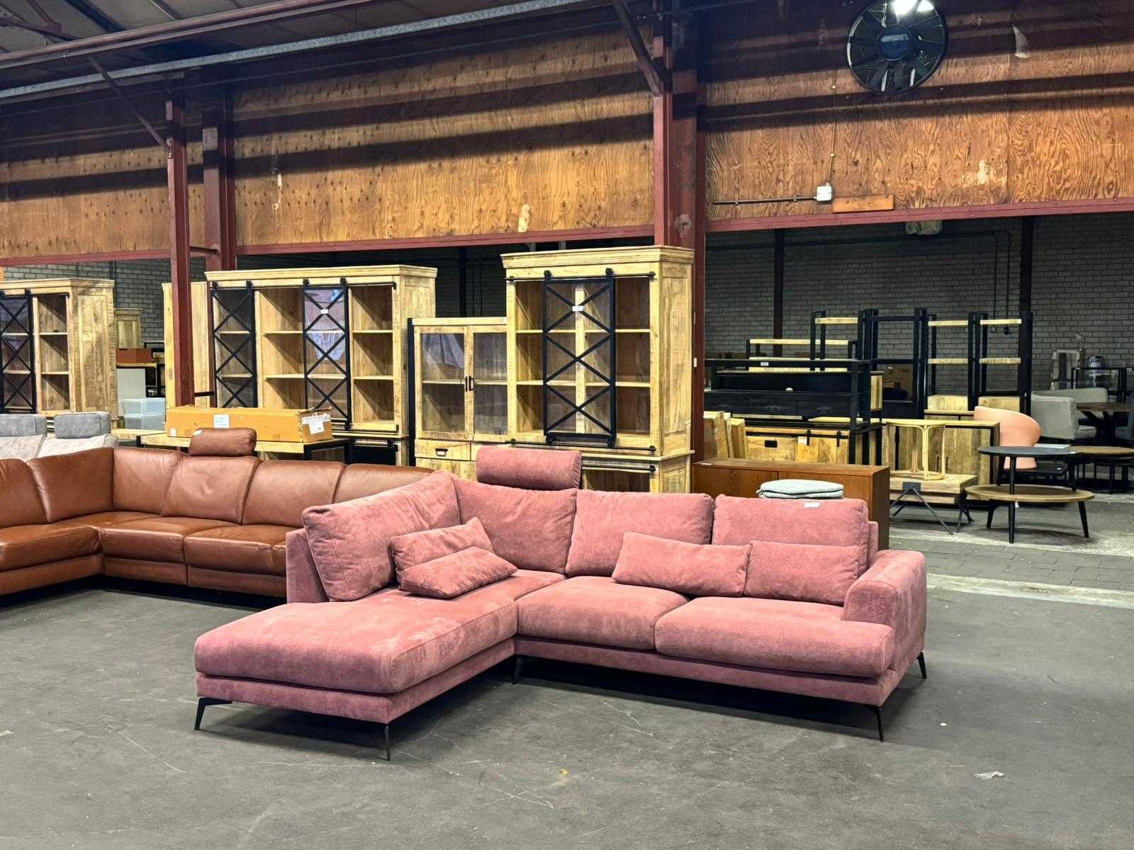 Showroommeubilair ponsaerts