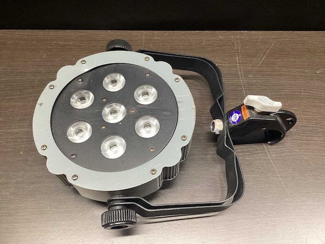 Showtec - compact par 7-3 - par-spots (4x) - afbeelding 3 van  7