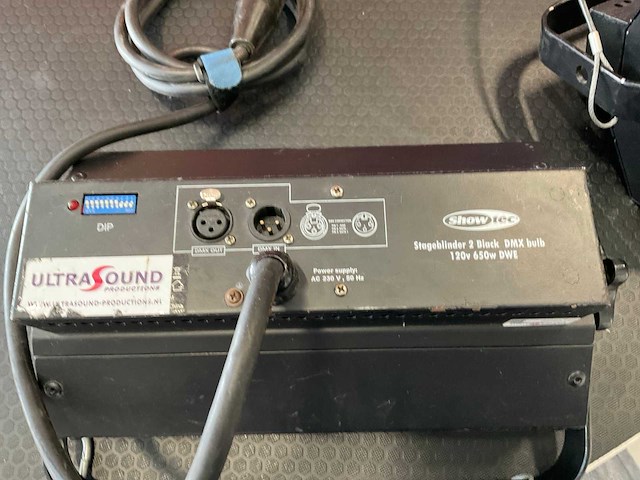 Showtec 2 blinders (4x) - afbeelding 2 van  2