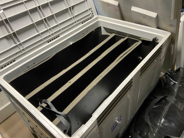Showtec, adj beursstand in 7 palletkratten - afbeelding 4 van  4