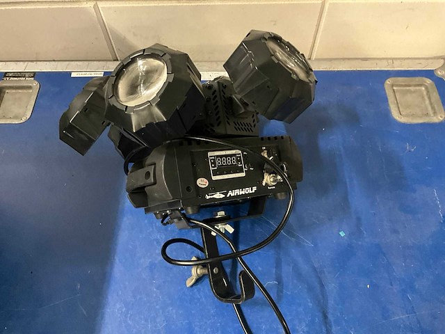 Showtec airwolf led lasereffect - afbeelding 2 van  2