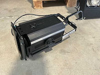 Showtec beam spots en stageblinders (11x) - afbeelding 9 van  12