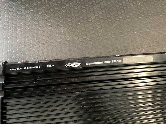 Showtec cameleon bar 18/4 led-bar (3x) - afbeelding 5 van  5