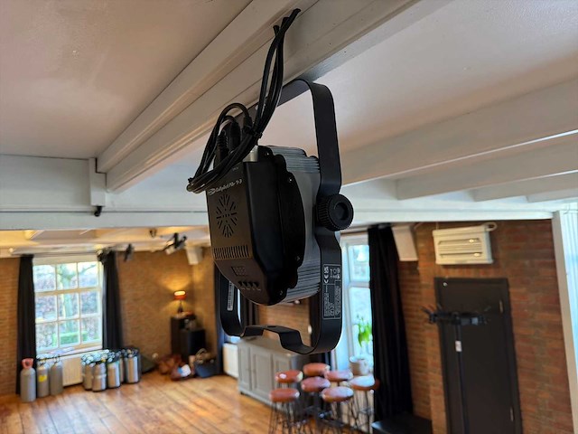 Showtec compact par 7-3 led par podium verlichting (8x) - afbeelding 3 van  7