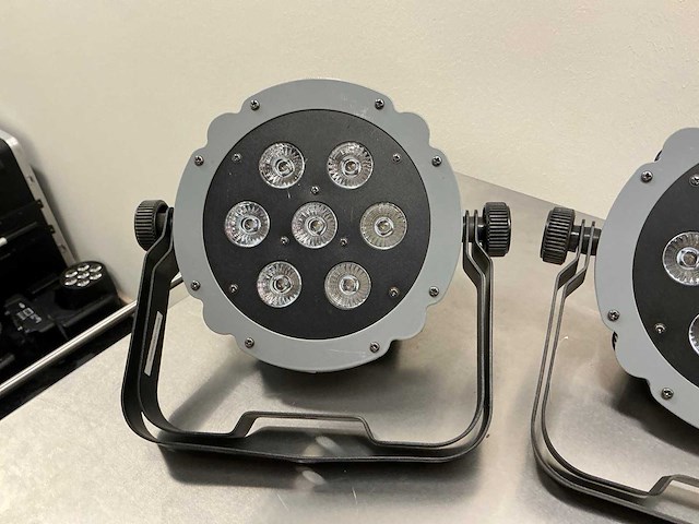Showtec compact par 7 led-par (3x) - afbeelding 6 van  11