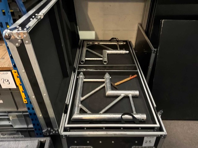 Showtec dj truss - afbeelding 4 van  5