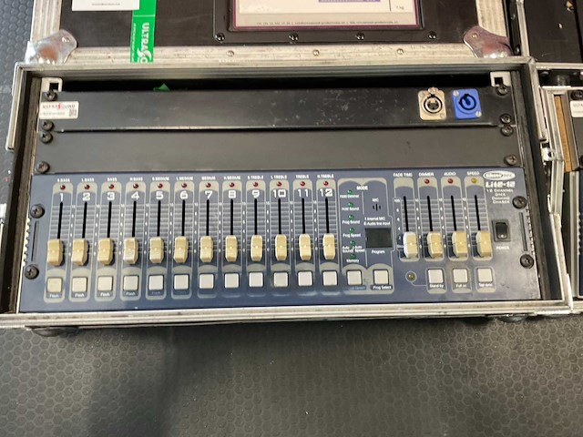 Showtec dmx controller (3x) - afbeelding 3 van  7