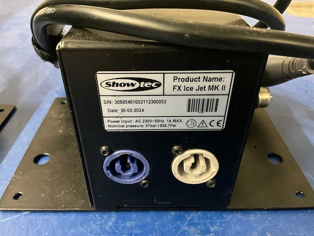 Showtec fc ice jet co2 shooter (2x) - afbeelding 4 van  5