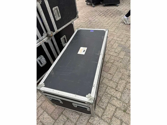 Showtec infinity - iw-715 - led moving heads (6x) - afbeelding 6 van  6