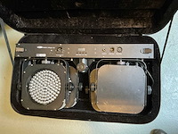 Showtec led spotbar 4-spots (2x) - afbeelding 2 van  3