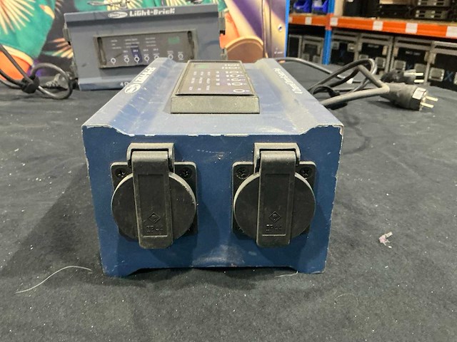 Showtec light-brick dmx dimmer (4x) - afbeelding 2 van  5