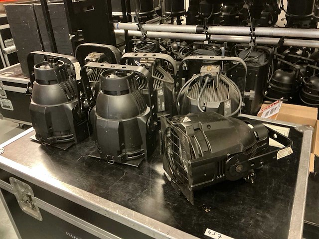 Showtec multipar spotlight (6x) - afbeelding 1 van  3