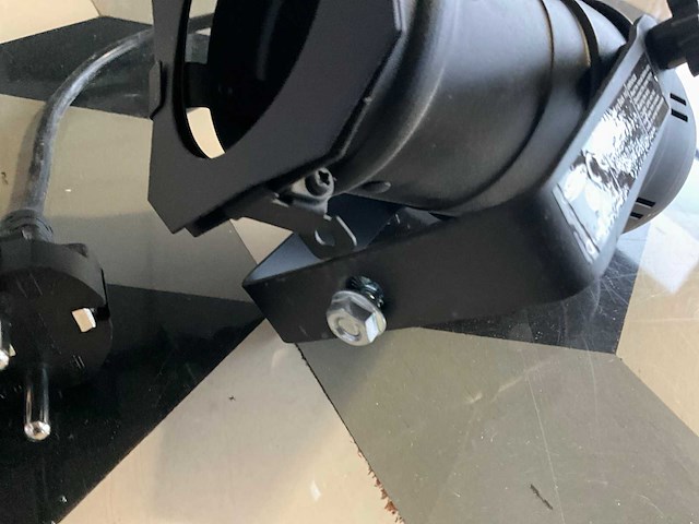 Showtec par 20 can spot (30x) - afbeelding 3 van  6