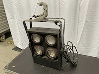 Showtec passive 4-light blinder (5x) - afbeelding 1 van  5