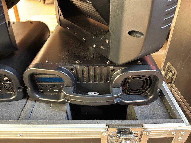 Showtec phantom 250 cmy wash moving head (2x) - afbeelding 4 van  6