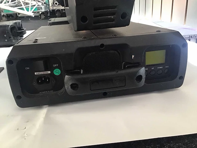Showtec phantom 250 wash moving head (4x) - afbeelding 8 van  9