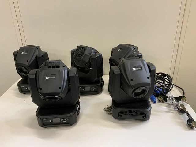 Showtec phantom spot 65 led-moving head (5x) - afbeelding 1 van  6