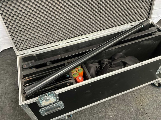 Showtec pipe and drape set - afbeelding 4 van  8